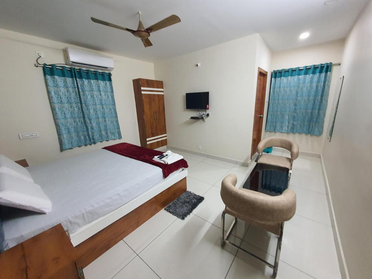 Kavuri Grand Bapatla Экстерьер фото